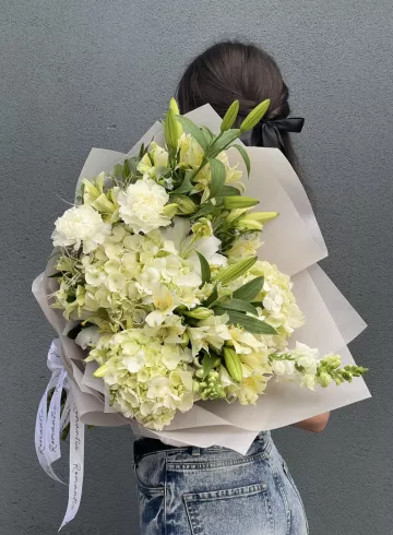 Букет цветов «Эдем» от интернет-магазина цветов в 