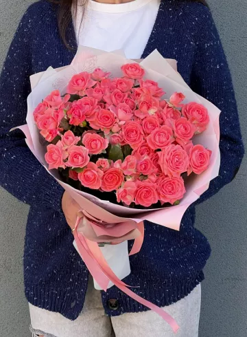 Букет цветов «Люблю кустовые розы» от интернет-магазина цветов в 