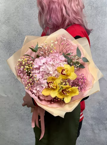 Букет цветов: «Розовый пухляш» от интернет-магазина цветов в 