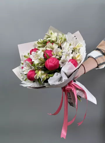 Дуобукет «Неожиданное сочетание» от интернет-магазина цветов в 