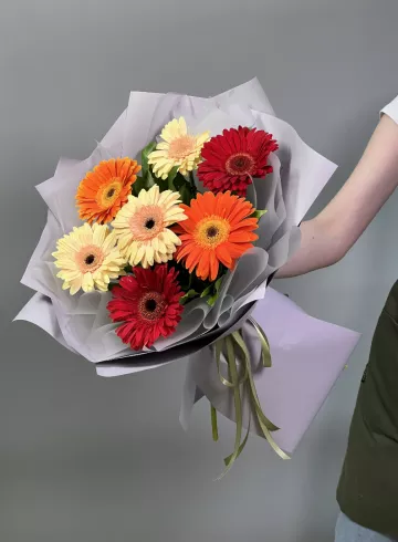 Монобукет «Яркие» от интернет-магазина цветов в 