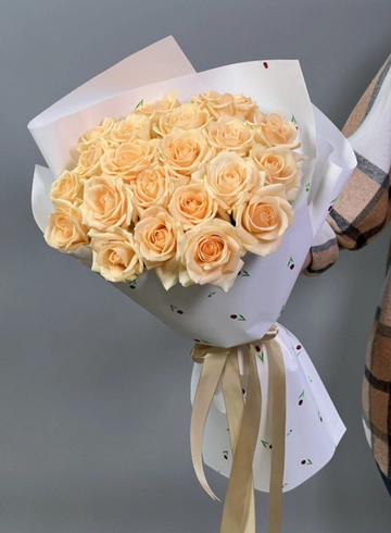 Букет роз «Я не забыл в персиковом» от интернет-магазина цветов в 
