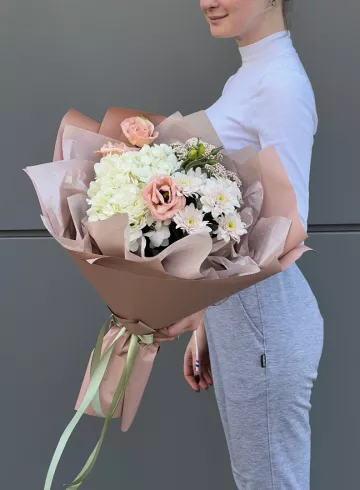 Букет «Кремовый сад» от интернет-магазина цветов в 