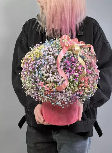 Гипсофила в бархатной коробке «Вот это размер» от интернет-магазина цветов в 