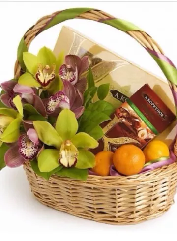 Корзина «Дамский каприз» от интернет-магазина цветов в 
