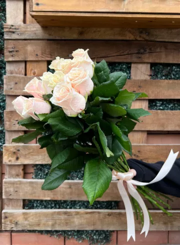 Букет цветов под ленту: «Талея» от интернет-магазина цветов в 