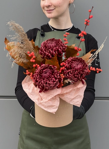 Композиция в коробке - Осенняя рапсодия от интернет-магазина цветов в 