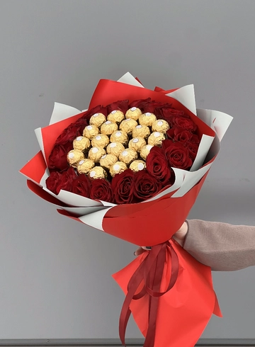 Букет из конфет - Моей любимой от интернет-магазина цветов в 