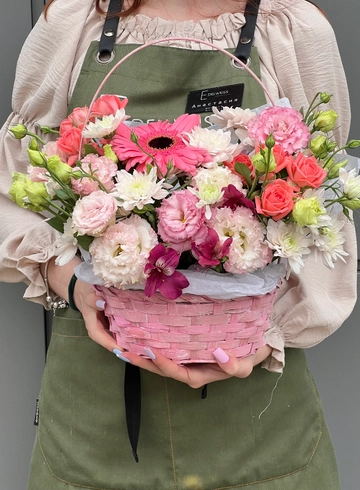 Корзинка «Краски лета»  от интернет-магазина цветов в 