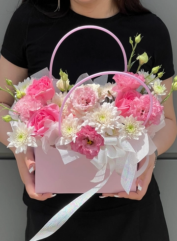 Цветочная композиция «Розовая гармония» от интернет-магазина цветов в 