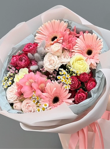 Букет «Летний микс»  от интернет-магазина цветов в 