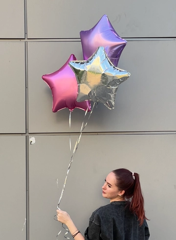 Шары фольгированные «Звезды»  от интернет-магазина цветов в 