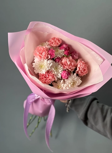 Букет с гвоздикой «Зефирка» от интернет-магазина цветов в 