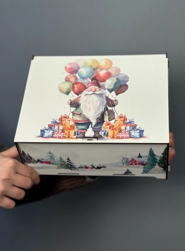 Сборная деревянная коробка от интернет-магазина цветов в 