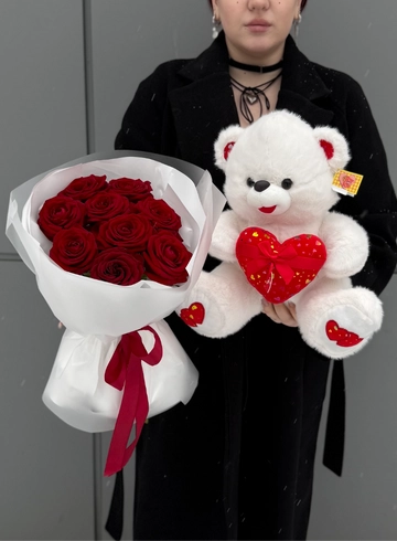 Комбо с красными розами и мишкой с сердцем от интернет-магазина цветов в 